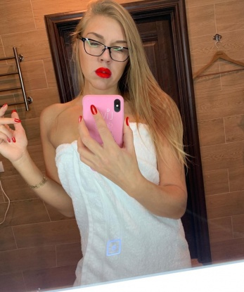 Проститутка Александра